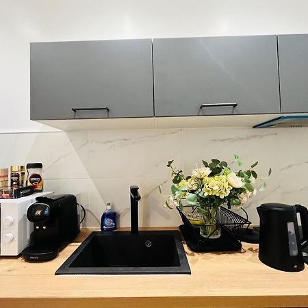 Dream Dwell Paris-Cozy Historic Appartement Near Exelmans In 16Th District ปารีส ภายนอก รูปภาพ